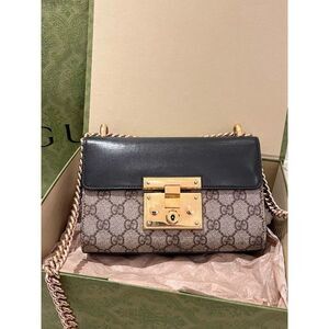 Gucci Women Pre-Loved Bag Very Good Condition
